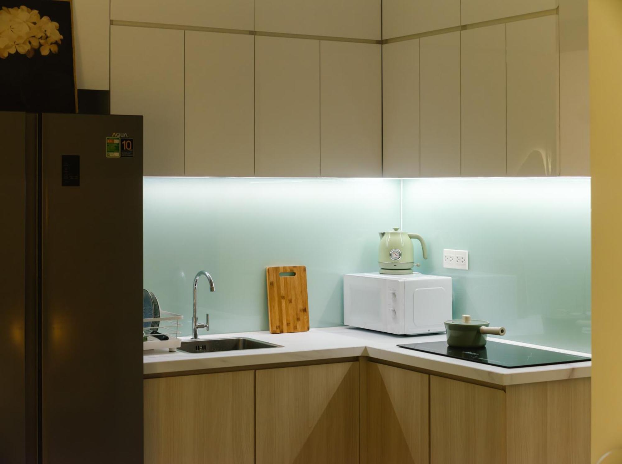 Căn hộ Big Promo ! Cozy Centrally District 1 *