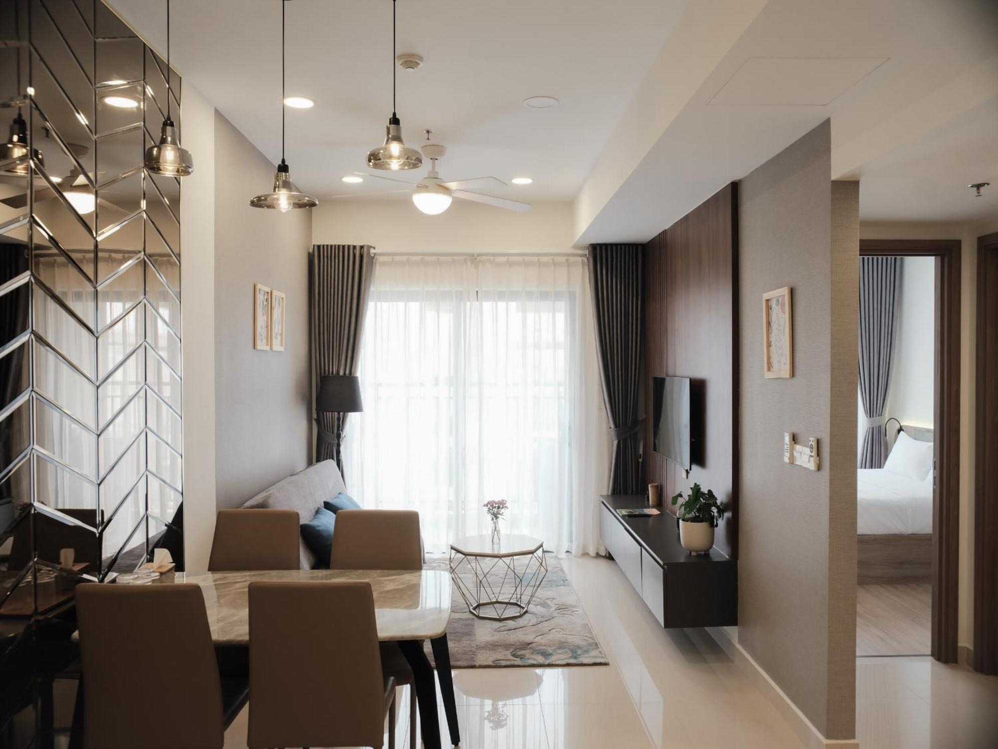 Căn hộ Big Promo ! Cozy Centrally District 1