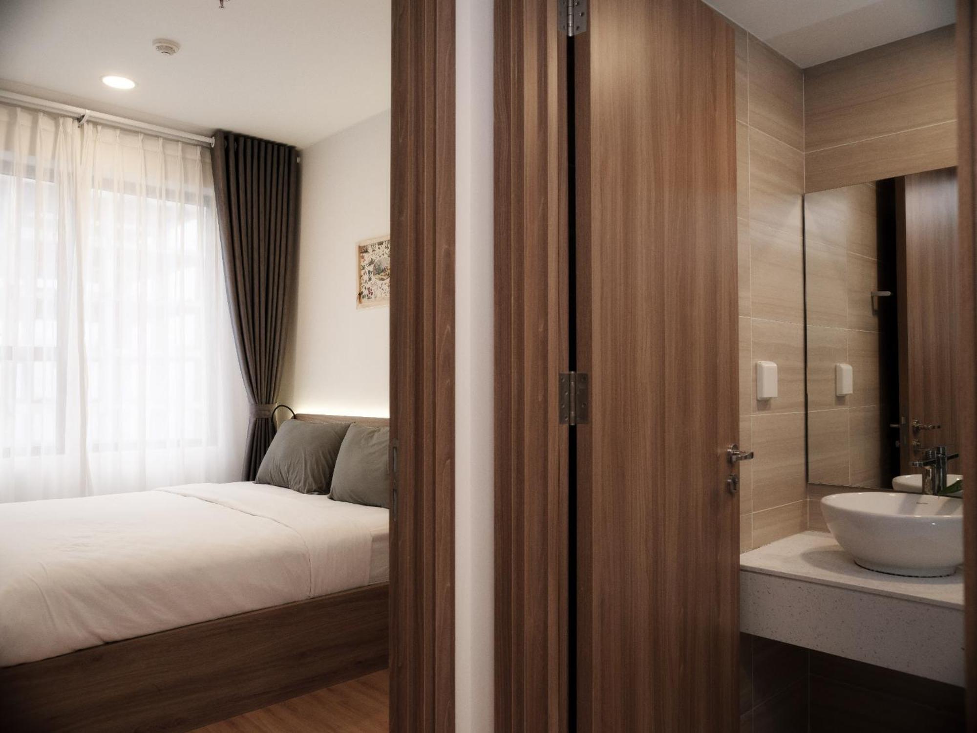 Big Promo ! Cozy Centrally District 1 Căn hộ TP. Hồ Chí Minh