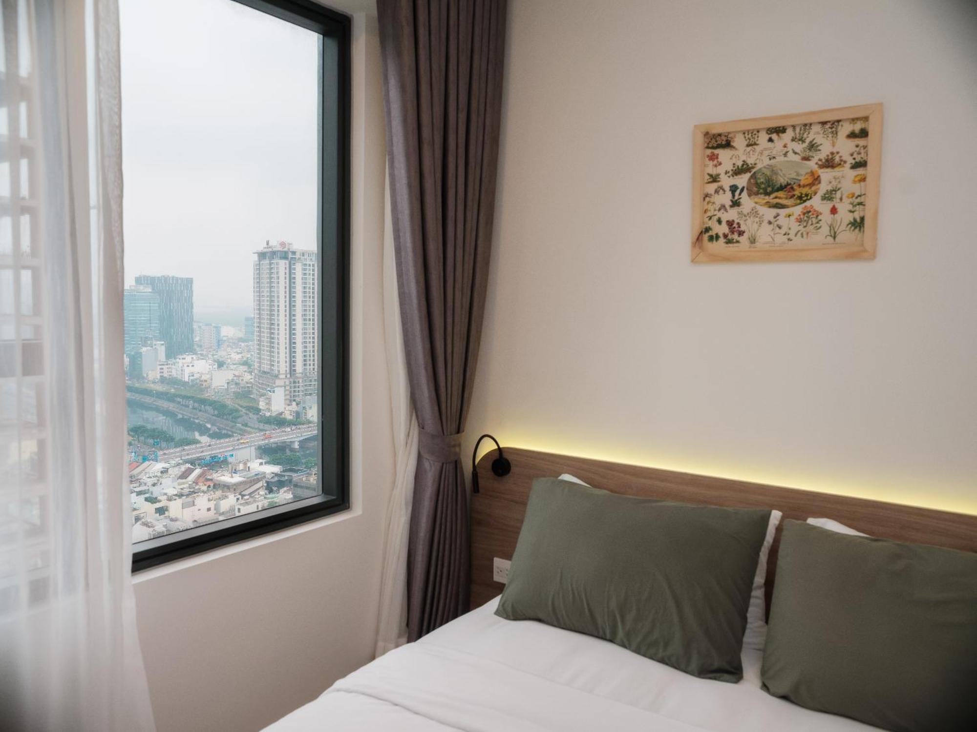 Căn hộ Big Promo ! Cozy Centrally District 1